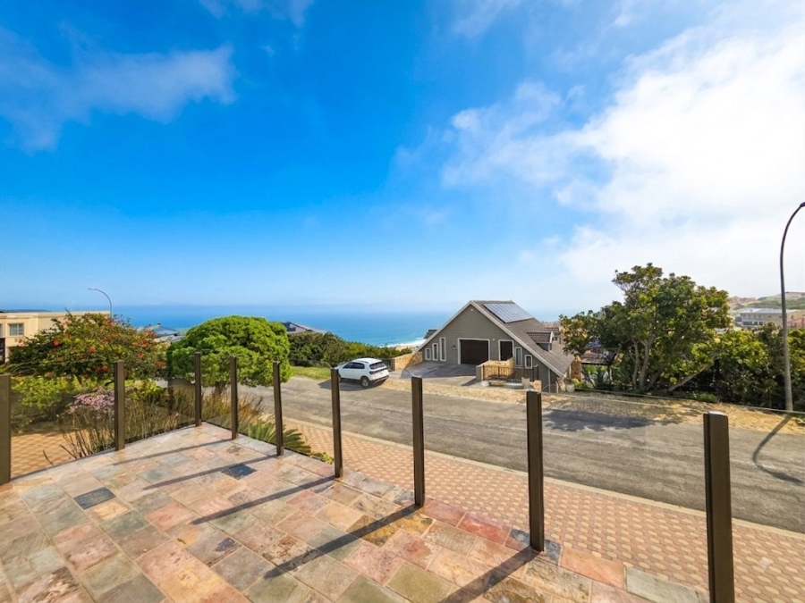 4 Bedroom Property for Sale in Dana Bay Western Cape